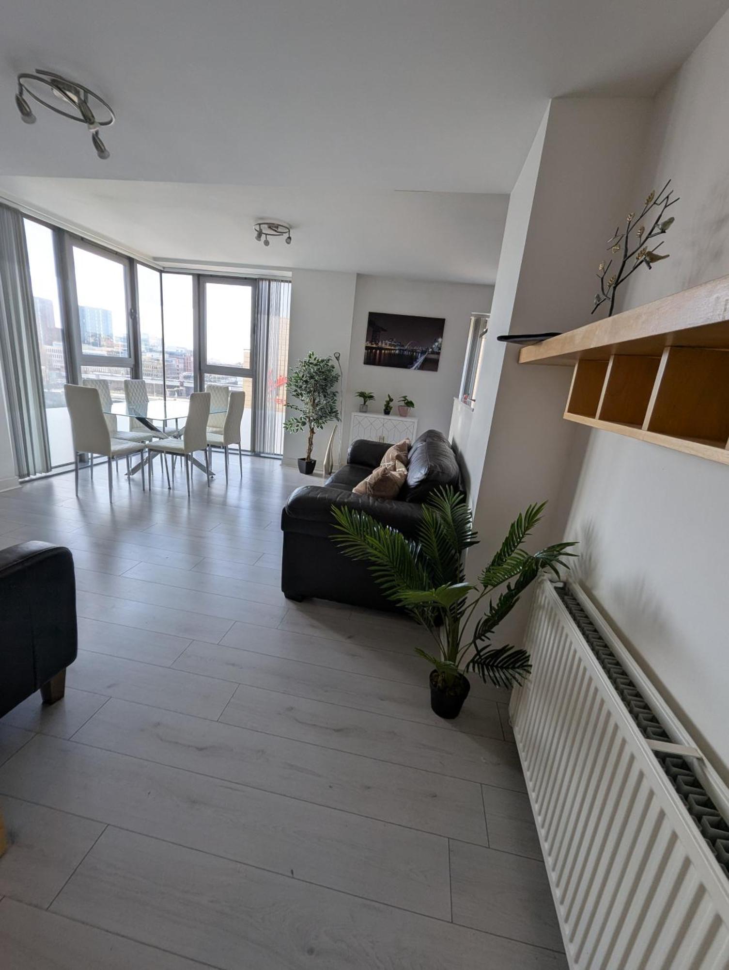 Glasgow City Centre Waterfront Apartment Dış mekan fotoğraf